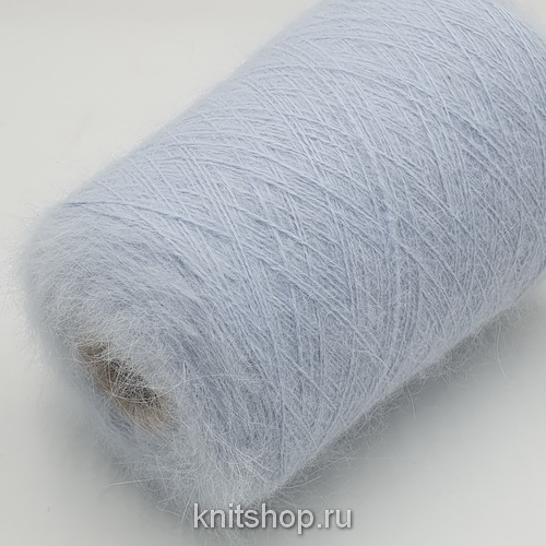 Пушистая Angora 80 (1061 голубой лёд) 80% ангора, 20% па 2/13 650м/100гр